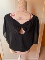Oberteil Bluse Schleife Chic elegant Italy Fashion made in italy Niedersachsen - Goslar Vorschau
