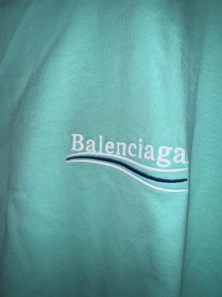 Balenciaga T-Shirt Neu mit OVP in Horb am Neckar