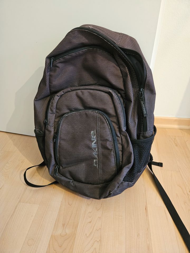 Dakine Campus Rucksack ca. 25-30L in München