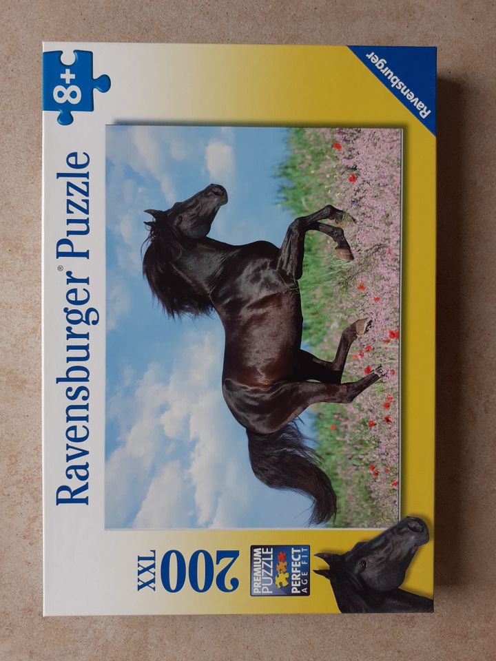 Puzzle Ravensburger "Pferd" 200 XXL 8+ in Westerrönfeld