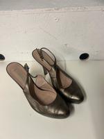 Goldene Pumps Bayern - Stadtbergen Vorschau