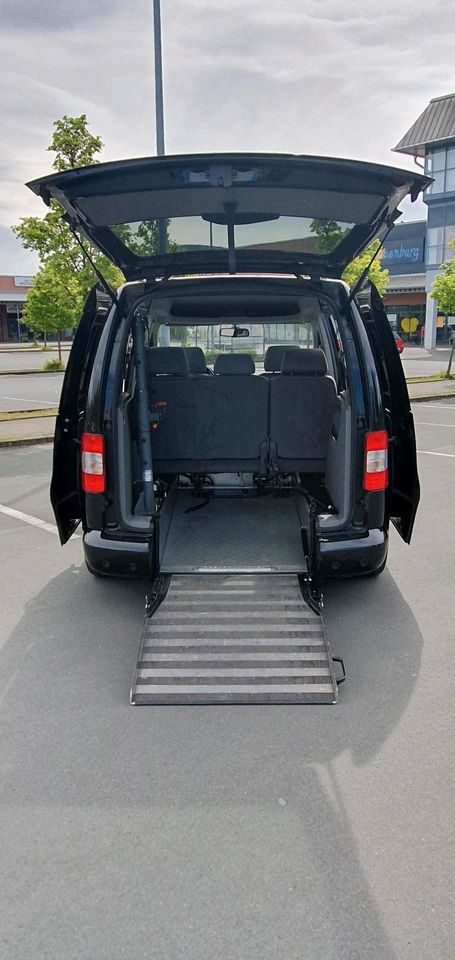 VW Caddy 1,9TDI Rollstuhlrampe, hydraulisch absenkbar, FutureSafe in Hamm