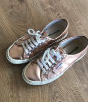 Superga Sneaker roségold in 39 Kr. München - Kirchheim bei München Vorschau