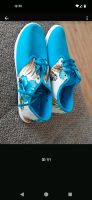 Neu Schuhe Turnschuhe Sneaker flache Schuhe Größe 39 blau Blumen Bayern - Kösching Vorschau