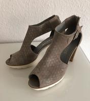 MARIPE Gr. 38,5 Pumps High heels Leder Sandale Sommer Niedersachsen - Lindwedel Vorschau