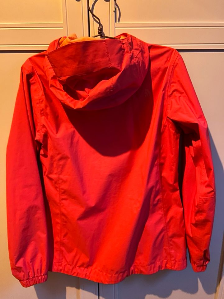 The north face Jacke Gr. S in Oberhausen