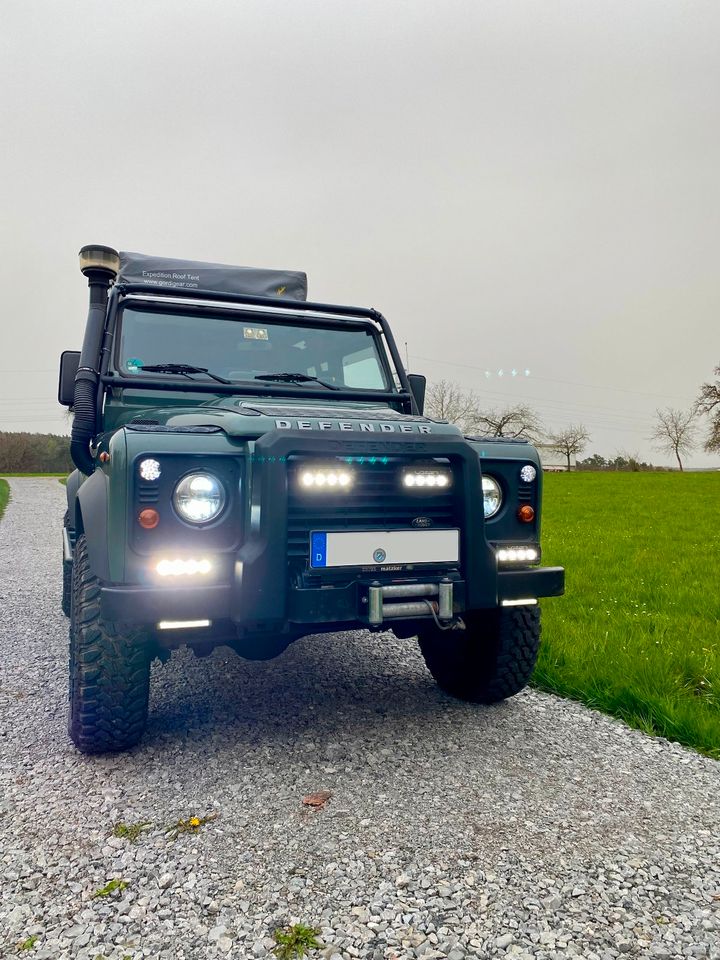 Land Rover Defender 110 TD4 - Sehr viel Ausstattung !!! in Diespeck