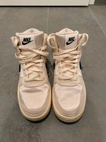 Nike Ebernon mid prem. Sneaker 6,5 Bayern - Schwaig Vorschau