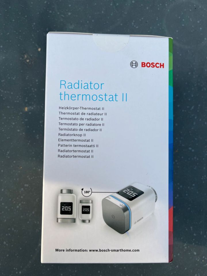 Bosch Smart Home Controller 2 + Radiator Thermostat 2 OVP in Leipzig