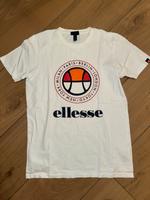 Ellesse T-Shirt S/M weiß mit Applikation sehr gut Kr. München - Kirchheim bei München Vorschau