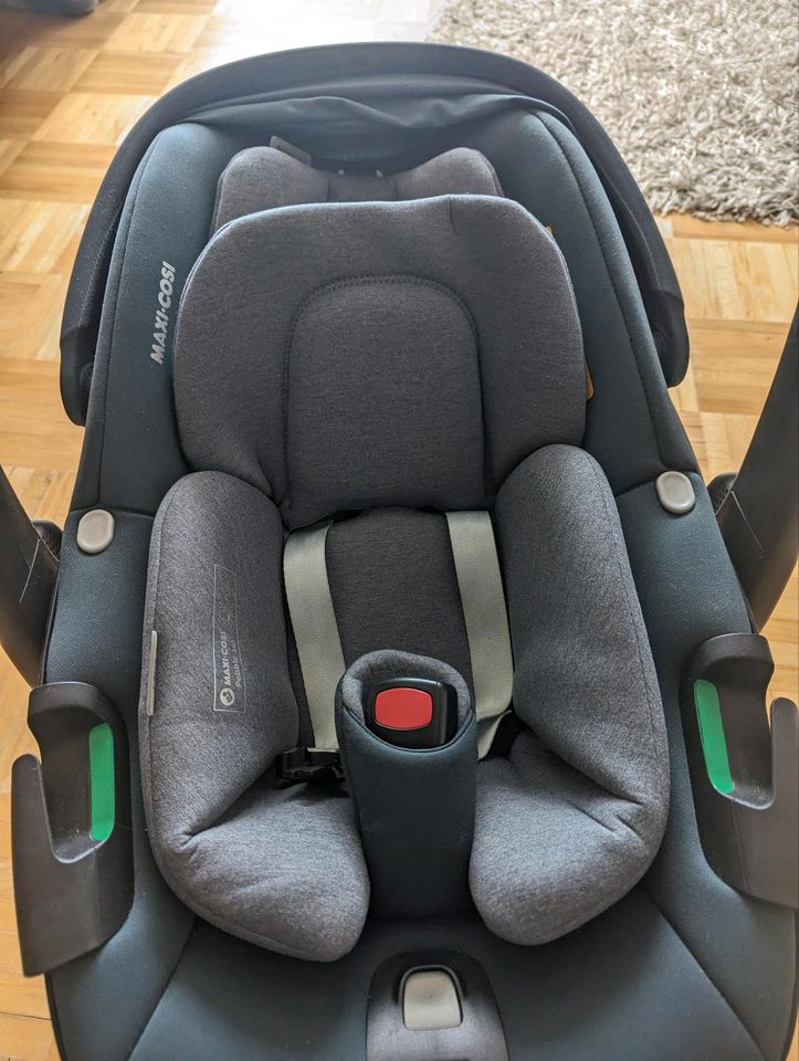 Maxi Cosi Pebble 360 (ohne Station) in Eschbach