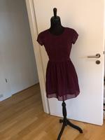 Kurzes Kleid aus chiffon 36 Rheinland-Pfalz - Ludwigshafen Vorschau