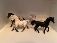 Schleich Pferde Set, 4 Pferde, neuwertig Spielzeug Sachsen - Schwarzenberg (Erzgebirge) Vorschau