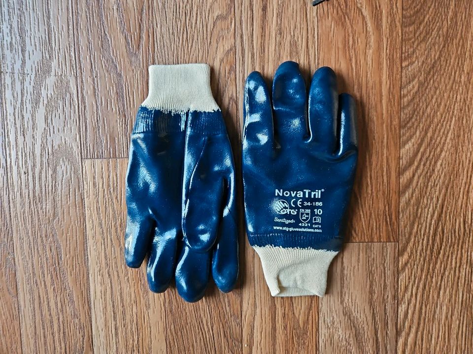 12x Gr 10 Arbeits-Handschuhe NOVATRIL blau m Stulpe voll getaucht in Borna
