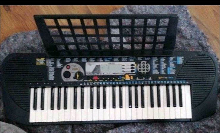 ‼️ Yamaha Keyboard PSR-79‼️ in Büchen