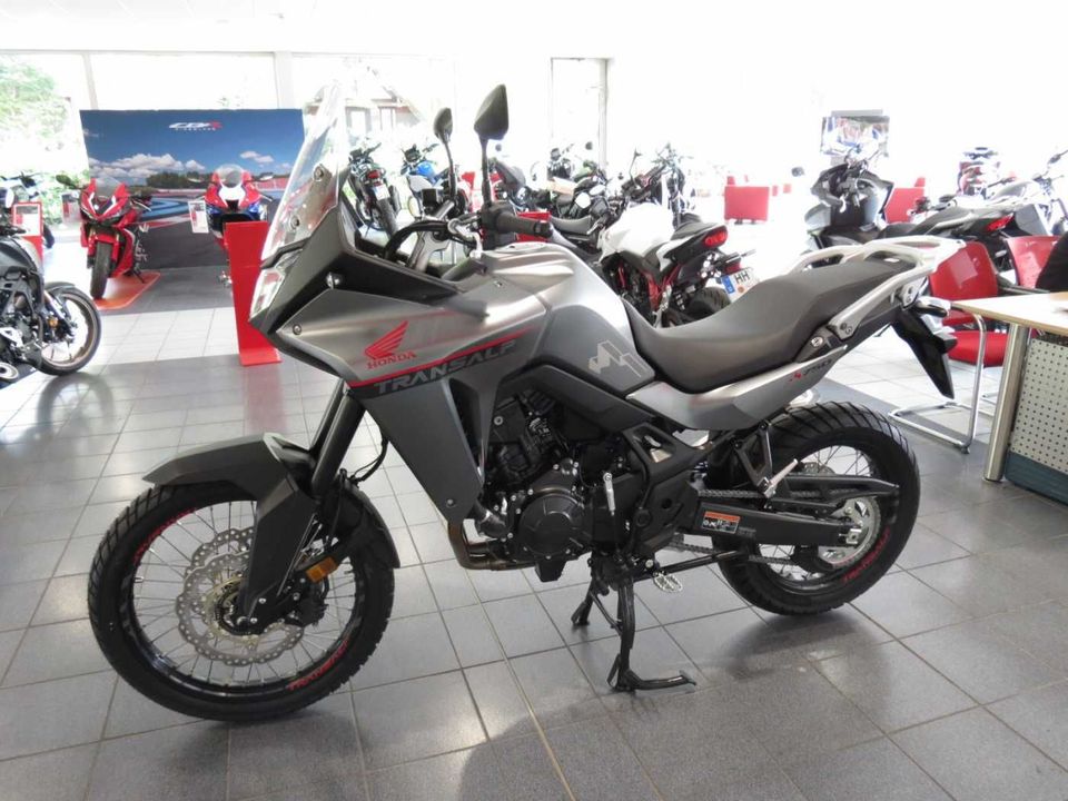 Honda XL 750 Transalp Mat Iridium Gray - sofort in Ham in Hamburg