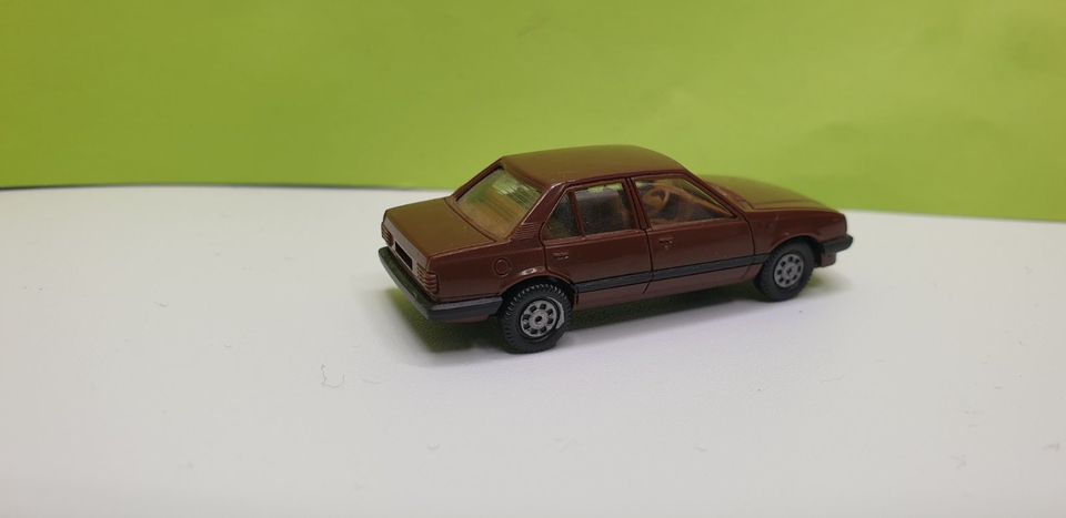 Youngtimer Herpa Opel Ascona C limo in Schokobraun TOP!!! in Böblingen