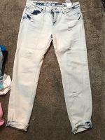 Weiße fetzige Jeans gr 40 Saarland - Bous Vorschau