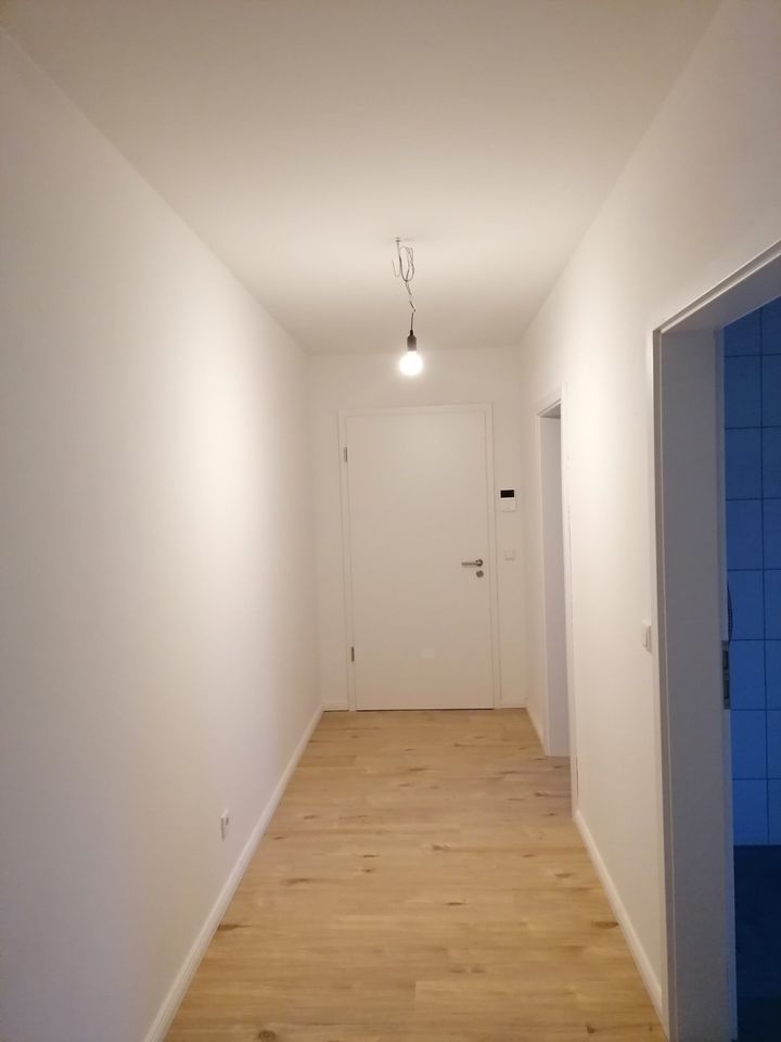 Anfragen NUR per E-Mail. Wulsdorf. Moderne 3-Zimmer Wohnung mit Balkon, Fußbodenheizung, Garderobenraum und Aufzug. Bj 2023. in Bremerhaven