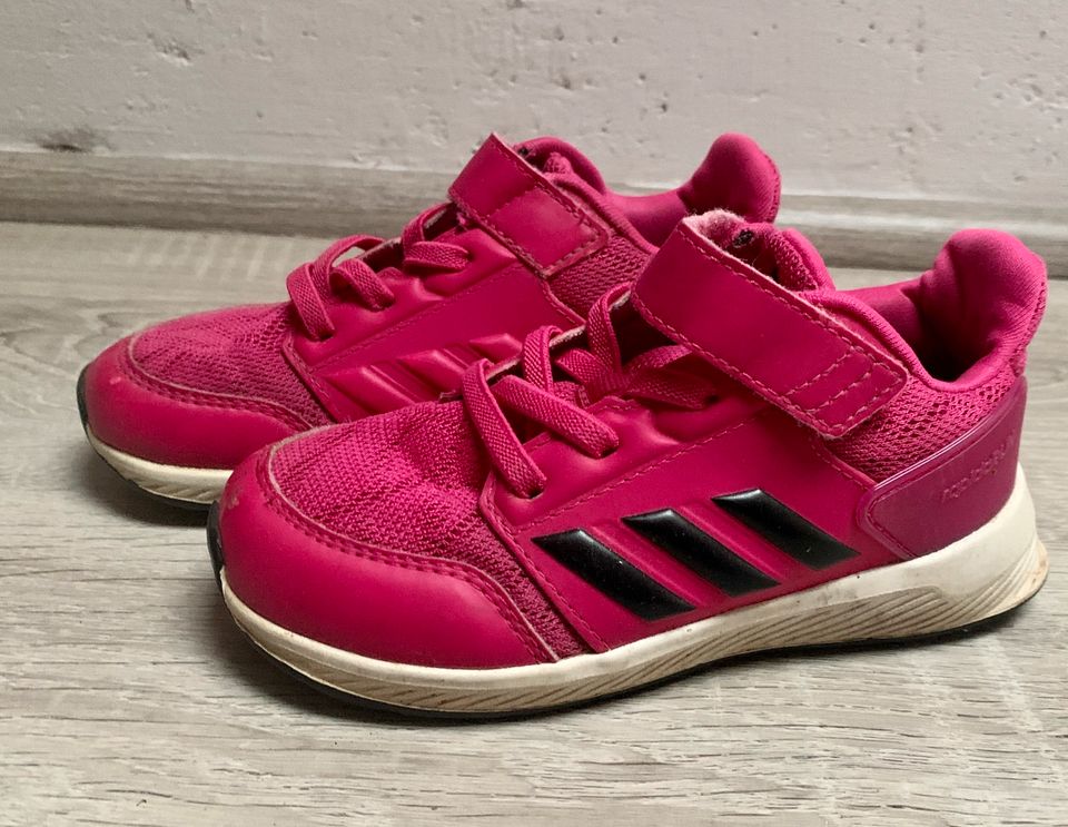 Adidas Turnschuhe 28 in Rheinland-Pfalz - Brachbach | Gebrauchte  Kinderschuhe Größe 28 kaufen | eBay Kleinanzeigen ist jetzt Kleinanzeigen