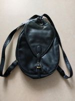 Echt Leder Rucksack schwarz vintage oval Schnalle Reißverschluss Nürnberg (Mittelfr) - Oststadt Vorschau