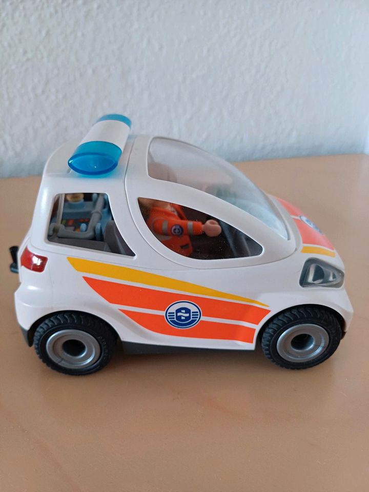 Playmobil Notarztfahrzeug 5543 in Neusäß