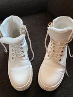 Catwalk Schnürboots Damen Gr. 37 weiß Sachsen - Hoyerswerda Vorschau