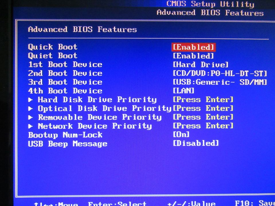 Packard Bell i3 PC 3,2 GHz 4GB Ram super leise in Brandis