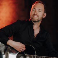 Wohnzimmerkonzert mit Manuel Richter // Livemusik als Geschenk Sachsen-Anhalt - Magdeburg Vorschau