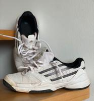 Adidas Frauen Tennisschuhe Gr.39 1/3 Köln - Zollstock Vorschau