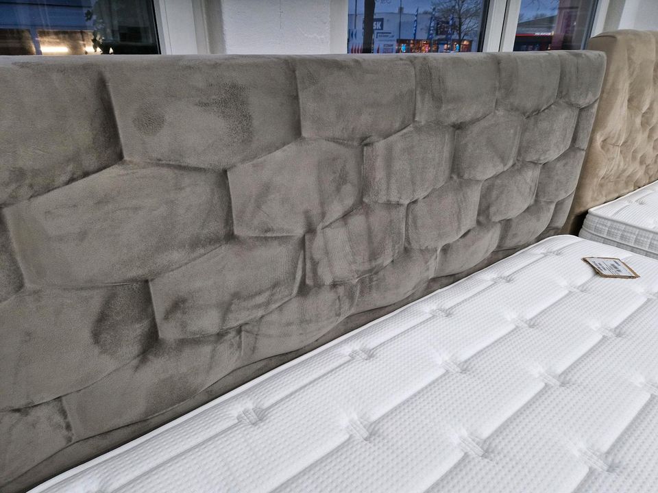 Bett Boxspringbett 180x200 cm beige mit Matratzen und integriertem Topper Stauraum Möbel Wurm in Osnabrück