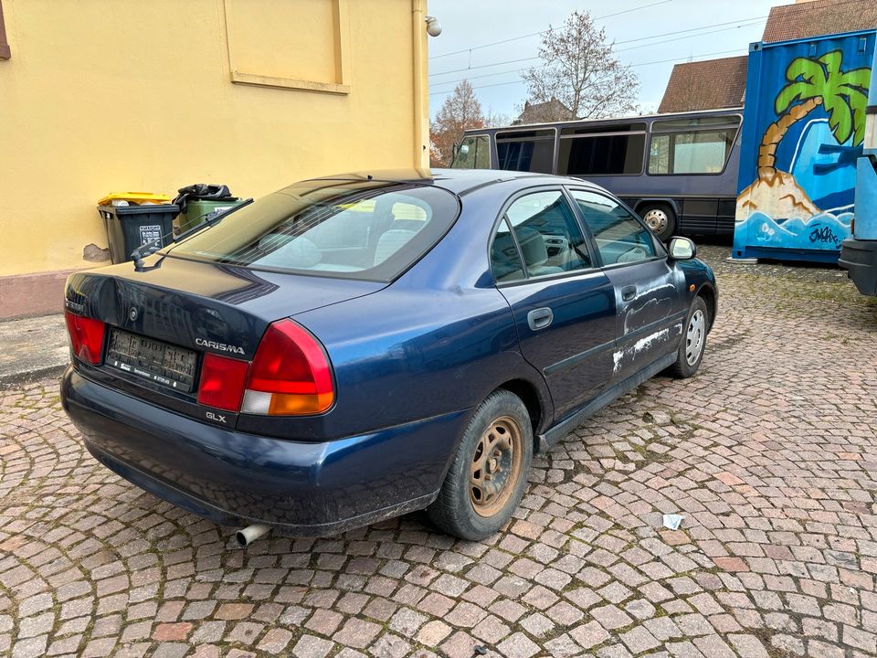 Mitsubishi Carisma 1600 GLX Limo Klima Euro2 Benzin Ez1997 Tüv in Donaueschingen