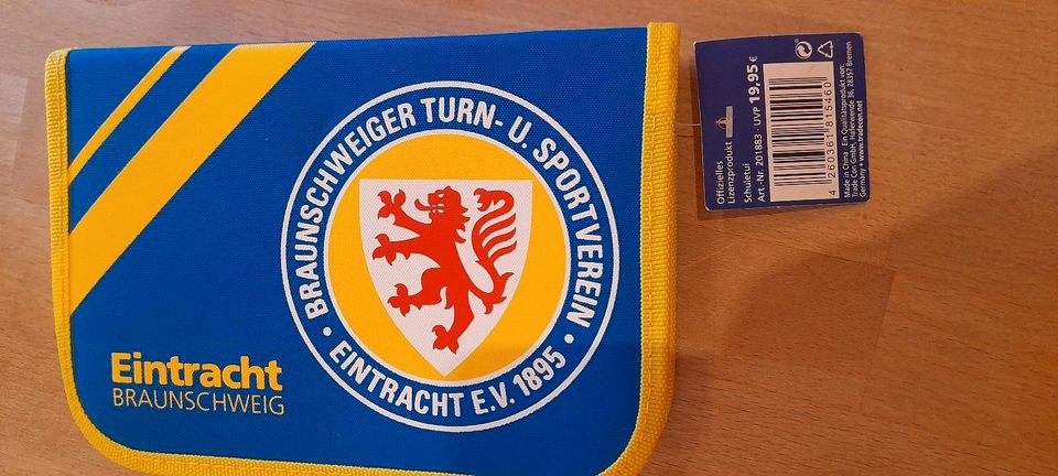 Federmappe/Schuletui von Eintracht Braunschweig in Semmenstedt