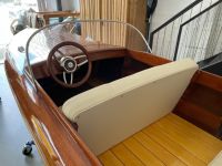 Schneider Mahagoni Boot Oldtimer top restauriert wie Riva/ Boesch Berlin - Rummelsburg Vorschau