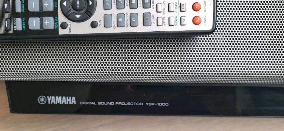 Soundbar  Yamaha YSP1000 mit Subwofer in Essen