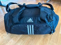 Adidas Sporttasche schwarz (Gr. S) Essentials 3-Stripes Teambag München - Maxvorstadt Vorschau