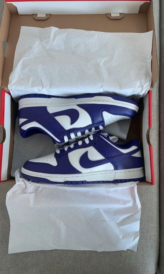 Nike Dunk Low Retro „Court Purple“ in Lübeck