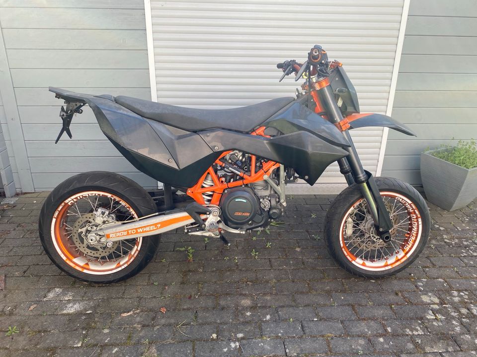 KTM SMC R 690 Supermoto in Menden