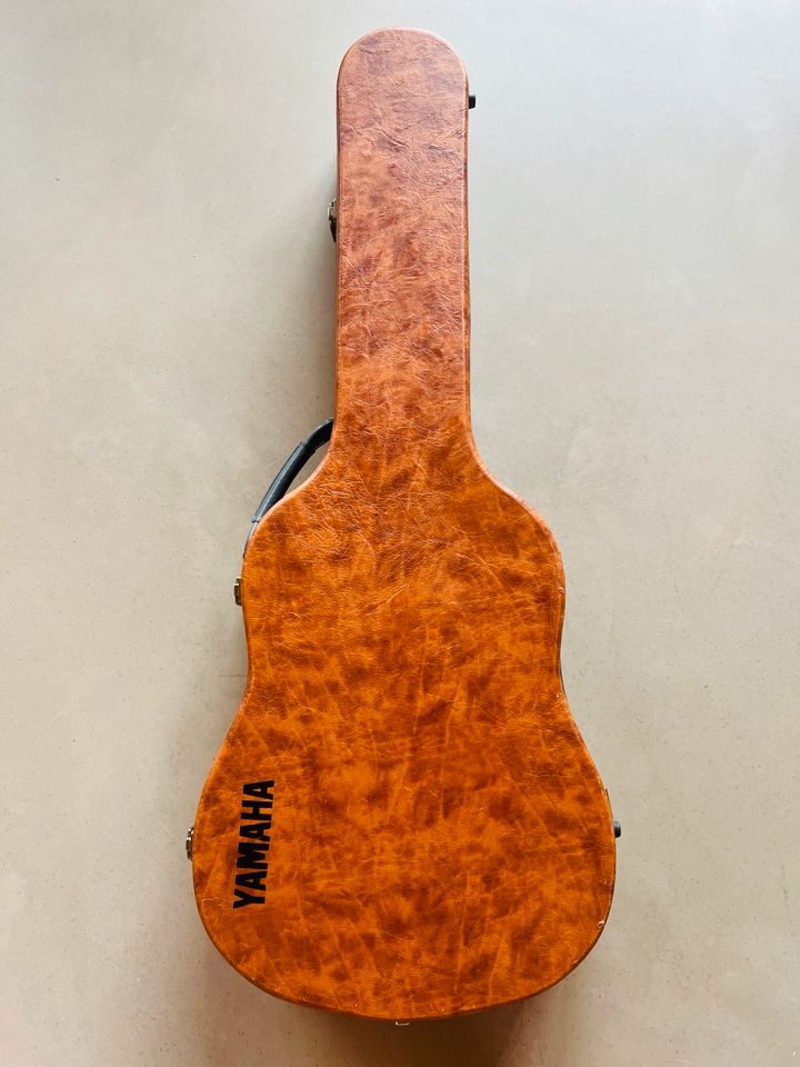 Yamaha CPX700 Gitarre in Saarbrücken