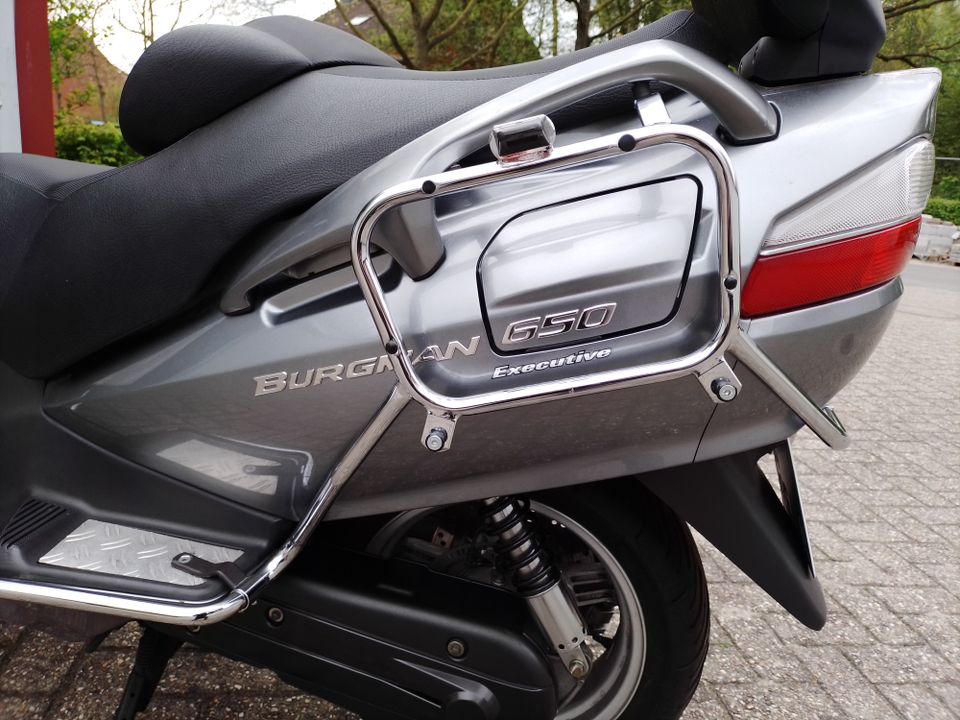 SUZUKI Burgman AN 650 Executive ABS in Leer (Ostfriesland)