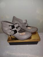 Absatzschuhe Gr.38 Nordrhein-Westfalen - Warstein Vorschau