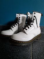 r. Martens 1460 Patent Lamper Boots White,  weißes Lackleder Nordrhein-Westfalen - Wesel Vorschau