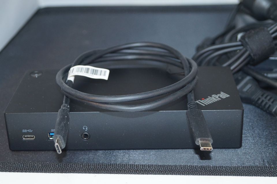 Lenovo Thinkpad USB-C Dock 40A9 inkl. Netzteil / USB-C Kabel in Schiltberg