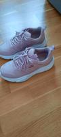 Levis Schuhe * Sneaker * Turnschuhe Hessen - Kelsterbach Vorschau