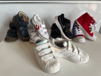 Sneaker, Schuhe Adidas, Nike Kinder Neuwertig! Gr. 26/27/28/ Baden-Württemberg - Sinsheim Vorschau