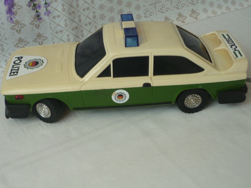 DDR Spielzeug Anker Variant Fiat 124 Coupe Polizei in Dresden