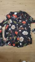 Bluse Gr.40, schwarz-bunt Hessen - Steinbach Vorschau