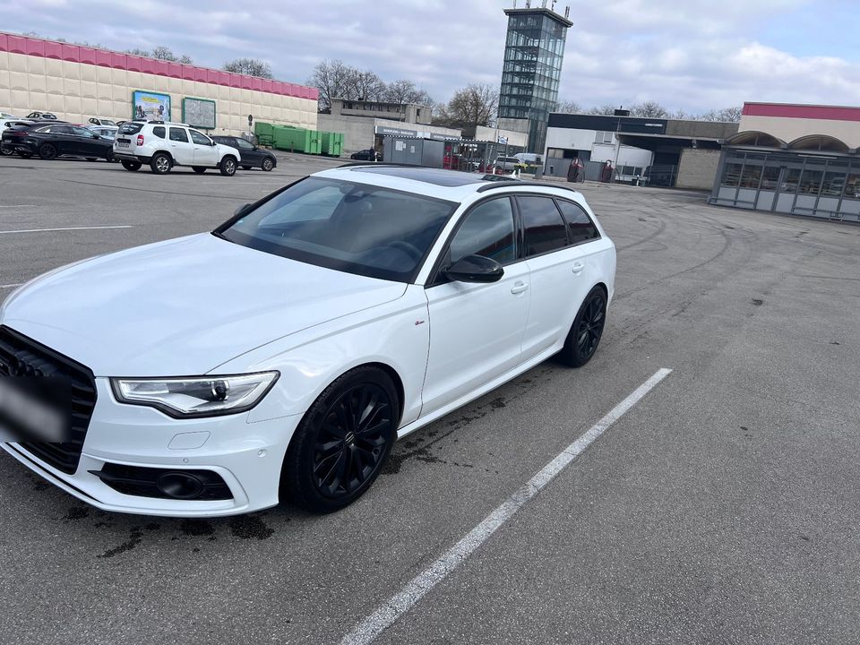 Audi A6 3.0 TDI quattro S tronic Avant S-Line in Duisburg