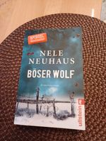 Buch  "Böser Wolf" Nele Neuhaus 3 € Baden-Württemberg - Rielasingen-Worblingen Vorschau