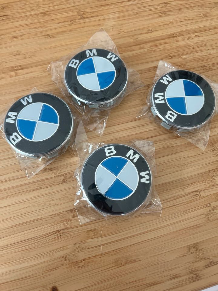 BMW Nabendeckel/Felgendeckel in Göttingen